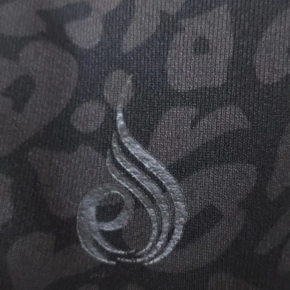 Ryderwear NWOT Rotation Black Leopard Sports Bra Large - Picture 9 of 10